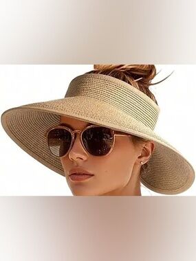 NWT Tan Wide-Brimmed Sun Hat Ponytail